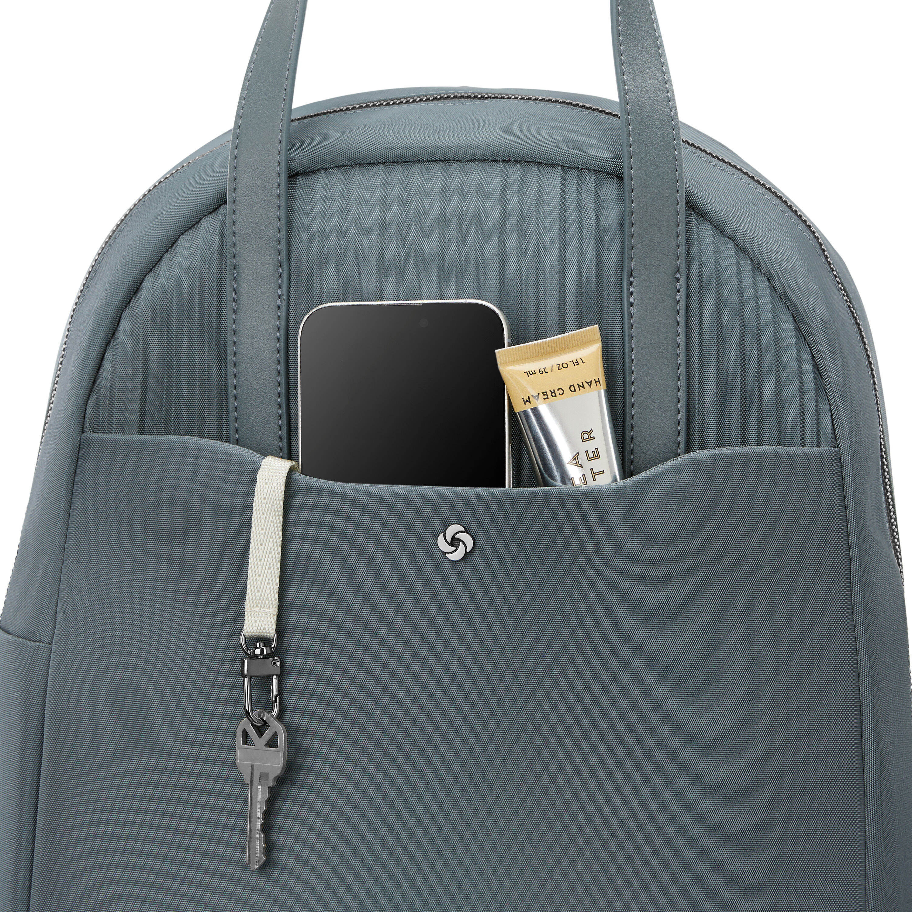 Silhouette 18 Women's Backpack in the color Deep Navy. image number 2