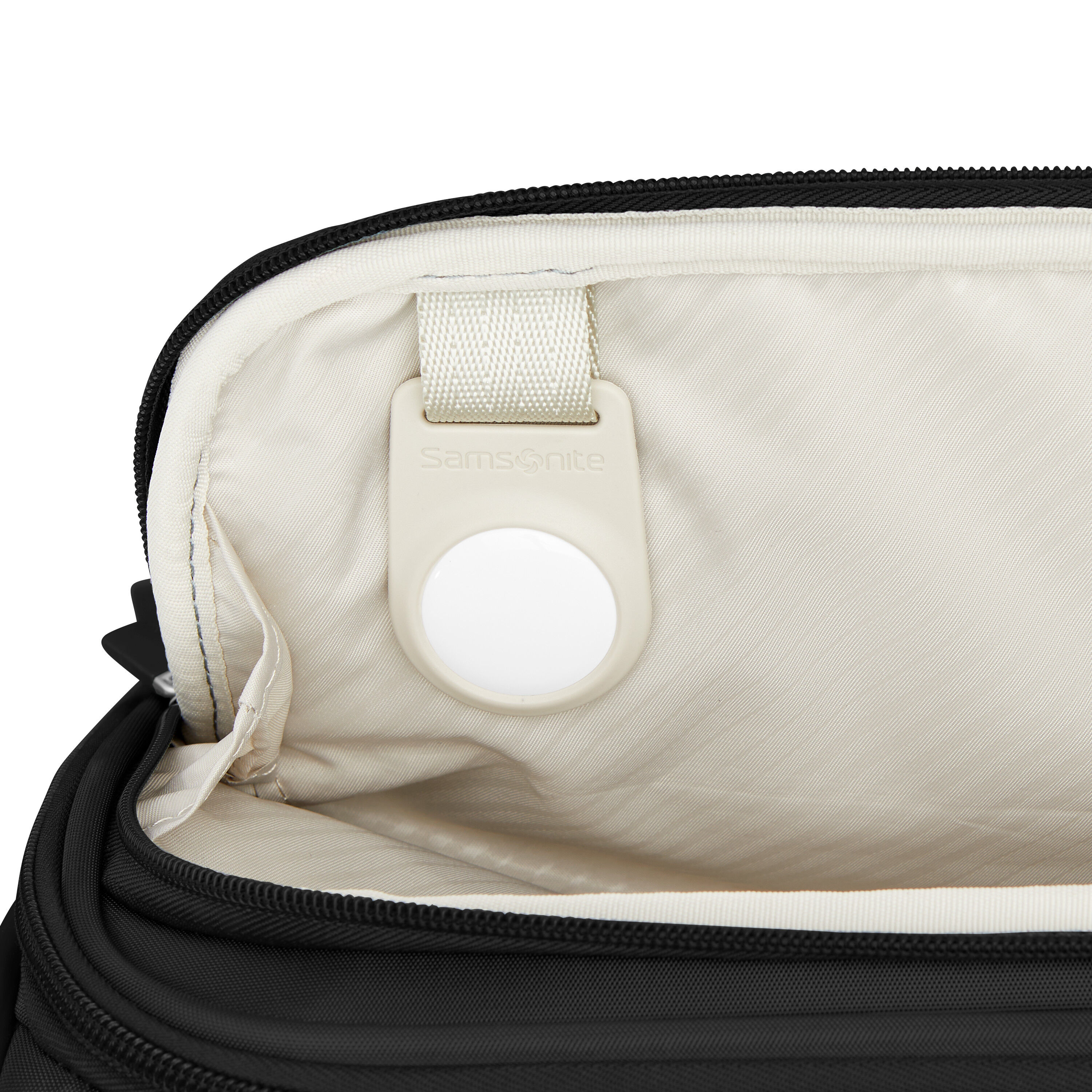 Silhouette 18 Softside Global Carry-On Spinner in the color Black. image number 3