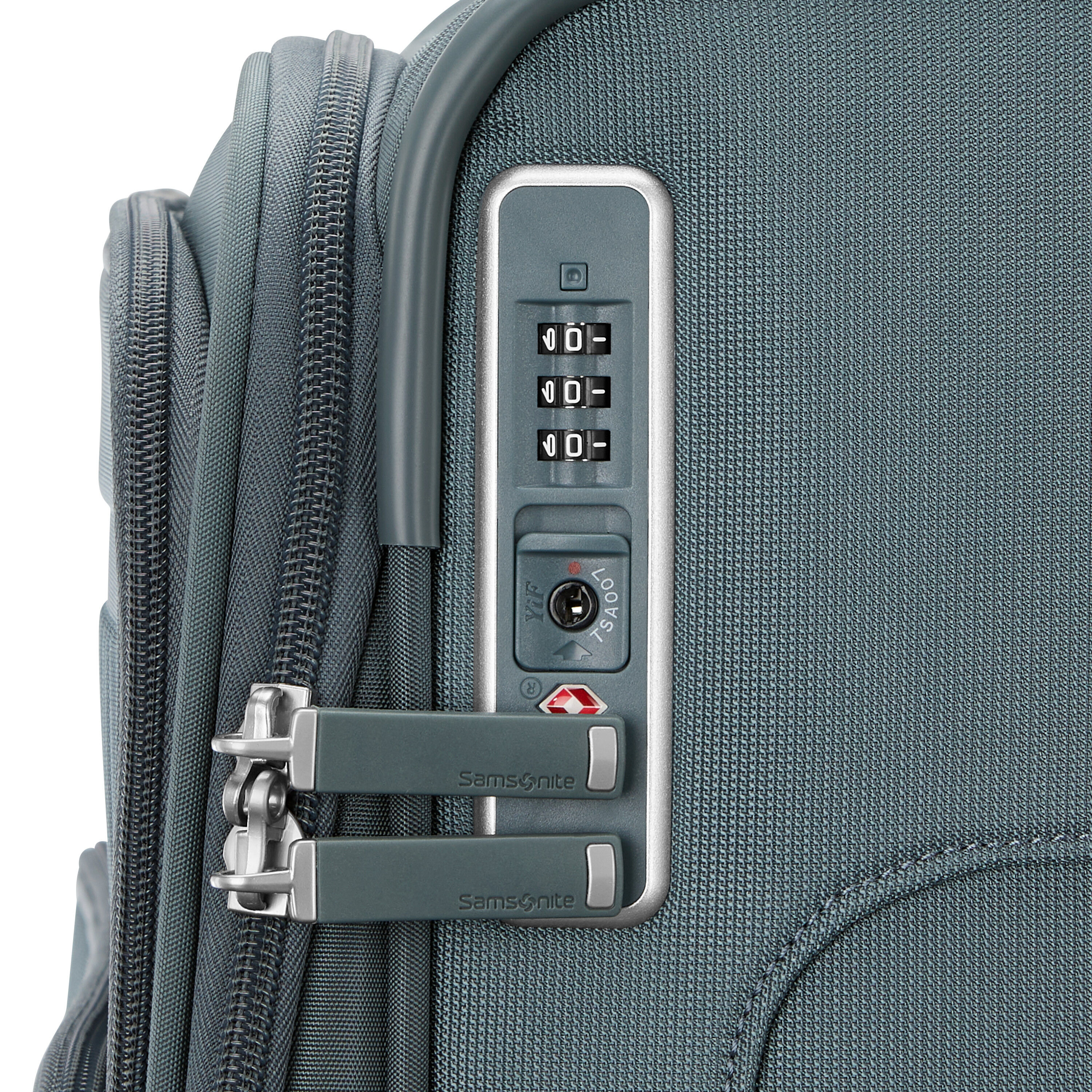 Silhouette 18 Softside Medium Spinner in the color Deep Navy. image number 5