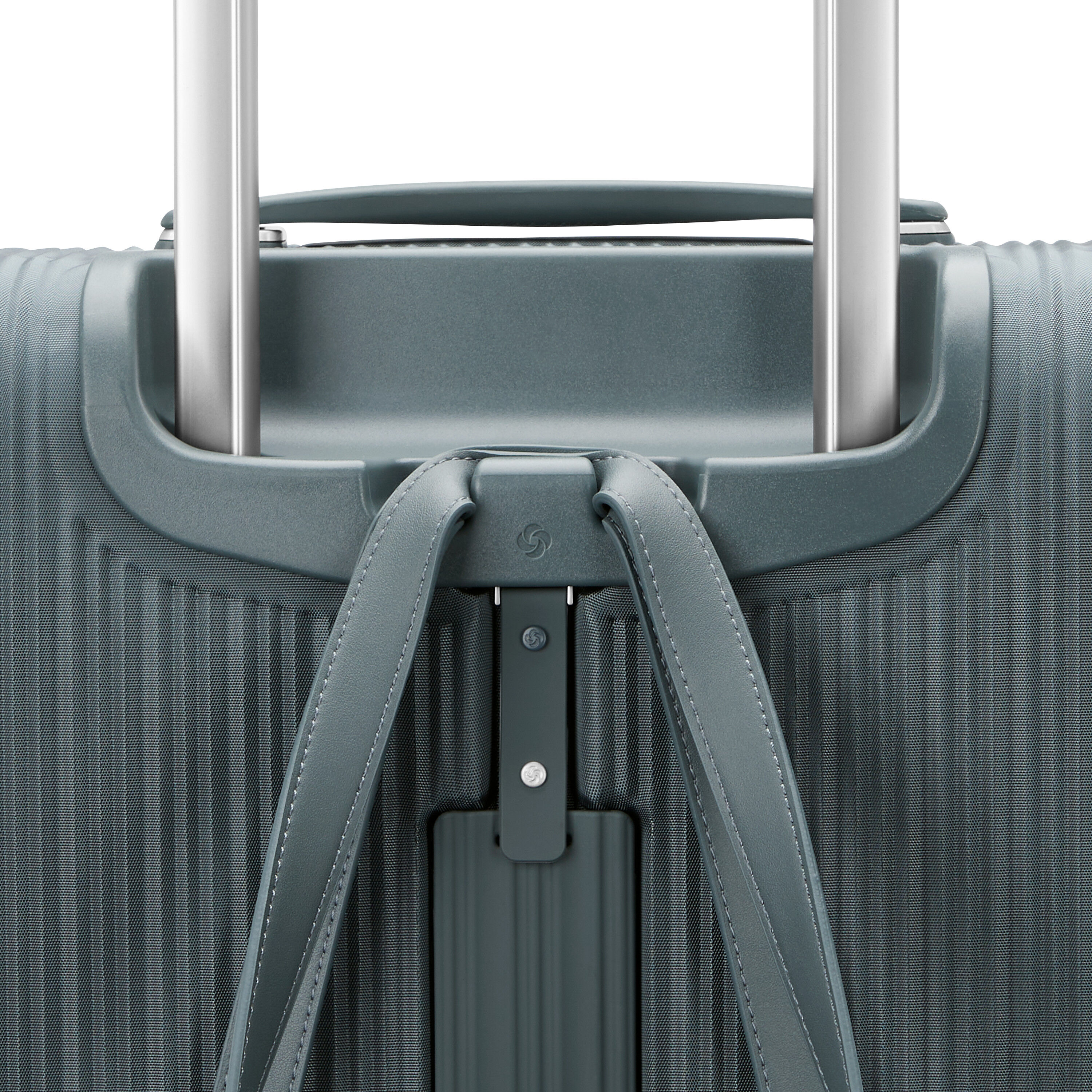 Silhouette 18 Softside Large Spinner in the color Slate Blue. image number 3